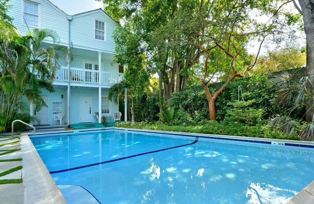 Coco's Poolside Retreat