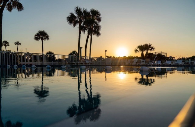 Cocoa Beach Towers - Stay in Cocoa Beach