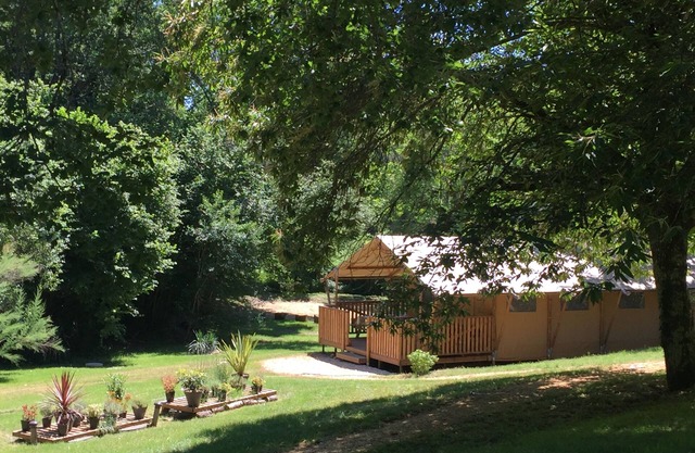 Cómoda casa de campo en hermosa zona con piscina (T5p2)