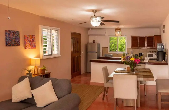 Cómodo y centrico apartamento 2-4 personas.