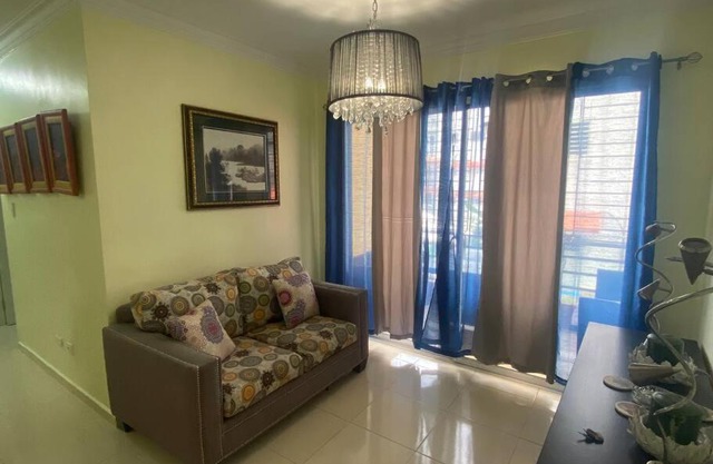 comfortable 3 bedroom condo with free parking spot building 5