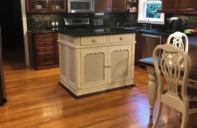 Comfortable house in Ballantyne, A+ mattresses, Convenient everything! Large TVs