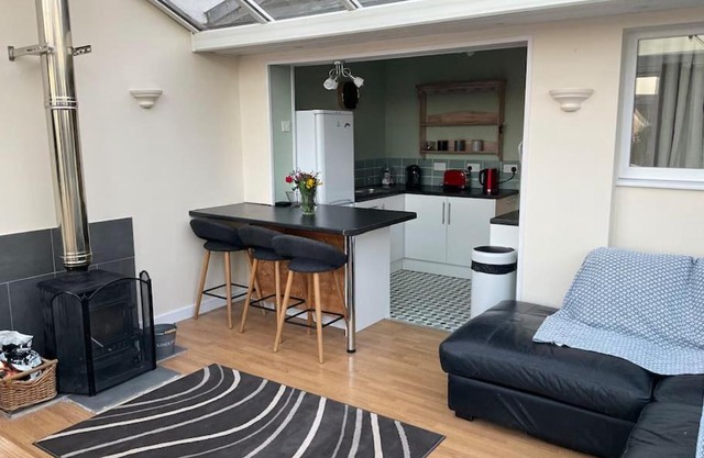 Comfy and welcoming 2 bedroom Annex.