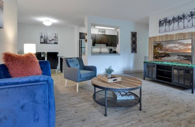 Comfy PTC Luxury Condo! * Pet Friendly!