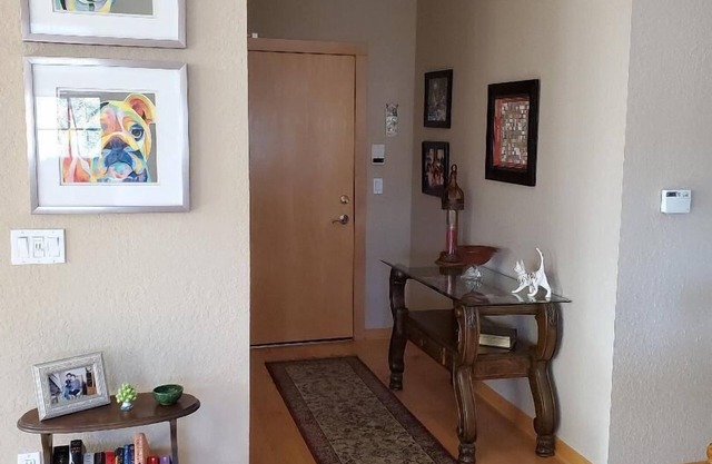 CONDO EN ALQUILER PARA DNC - MKE!
