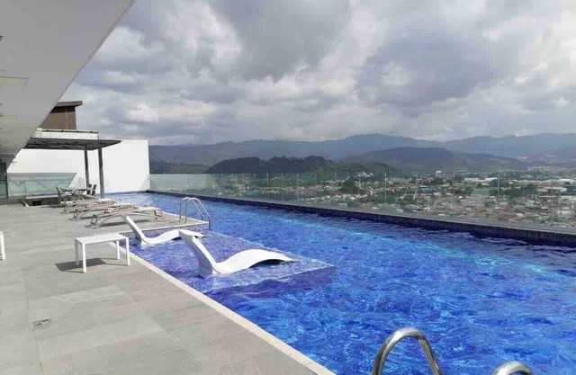 This condominium is a 2 bedroom(s), 2 bathrooms, located in Costa Rica , San José.