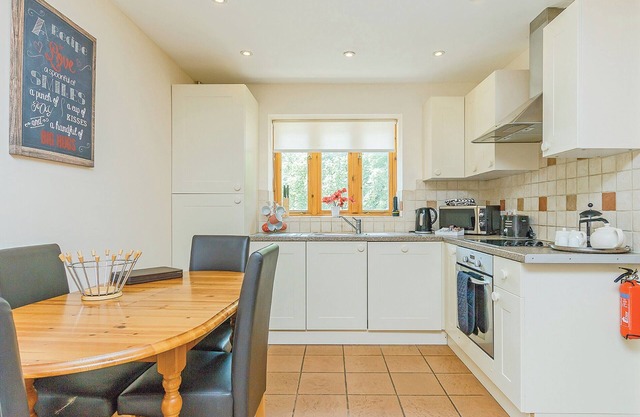 2 bedroom accommodation in Holcombe Rogus