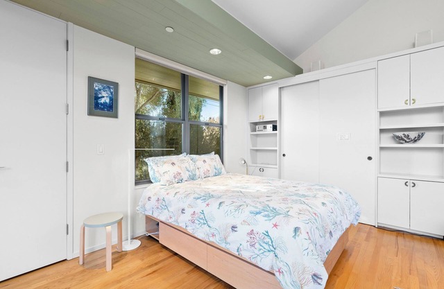 Estudio contemporáneo en Seabright