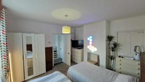 Converted Bungalow In Bexley