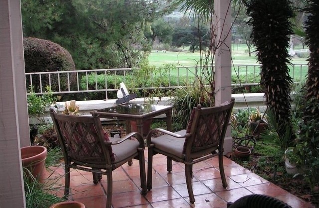 Veranos frescos + inviernos cálidos en un campo de golf de 18 hoyos