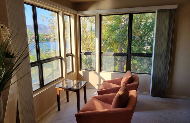 Corner Penthouse with Lake & Mountain Views