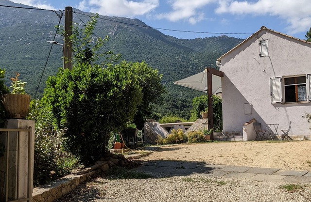 Córcega, Villa acogedora y tranquila, naturaleza, confort, panorama, parque natural regional