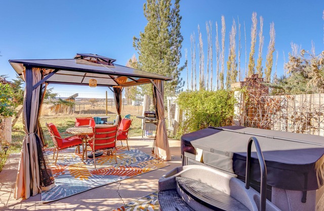 Cortez Casita w/ Hot Tub at Bella Vista Ranch
