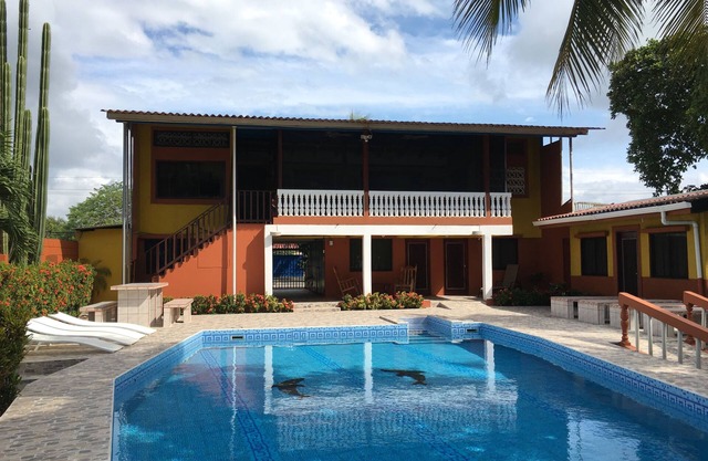 Alquiler de casa de playa costarricense en Puntarenas