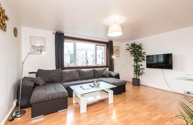 Cosy 2 Bedroom Apartment in the Heart of Edinburgh