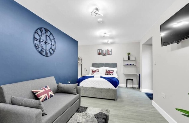 Cosy Abode for Adventurers