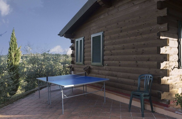 Apartamento con WIFI, A/C, piscina, TV, terraza, vista panorámica, cerca de San Gimignano