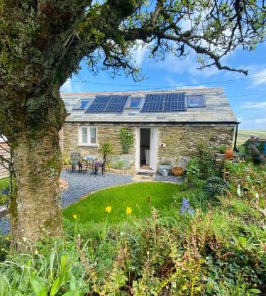 Cosy Barn A rural location near Tintagel