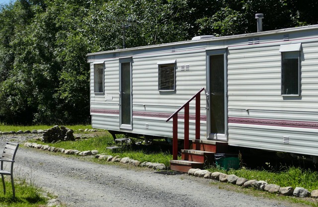 ACOGEDOR DE CARAVANAS EN ALQUILER en una granja que no funciona cerca de BALA, GALES DEL NORTE