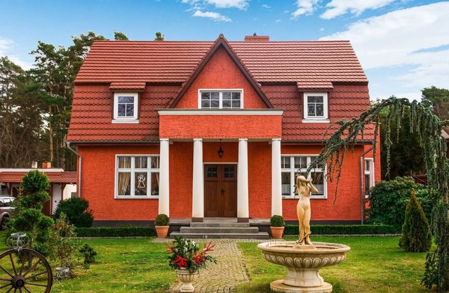 Villa en Königs Wusterhausen OT Niederlehme con jardín