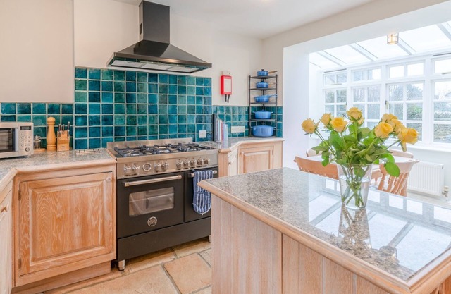 Cotswold Cottage, Coln St Aldwyns, Cotswolds - para 6 personas en 3 habitaciones