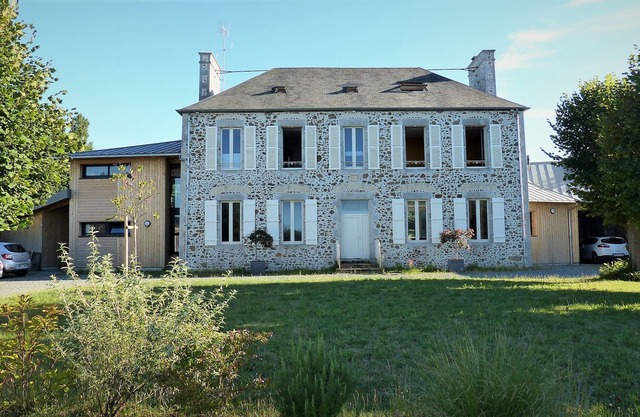 Cottage for 6 people 1.3 km from the sea