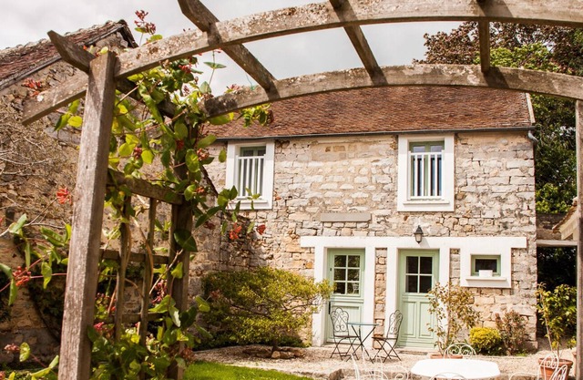 Casa rural en un pueblo encantador en el corazón del bosque