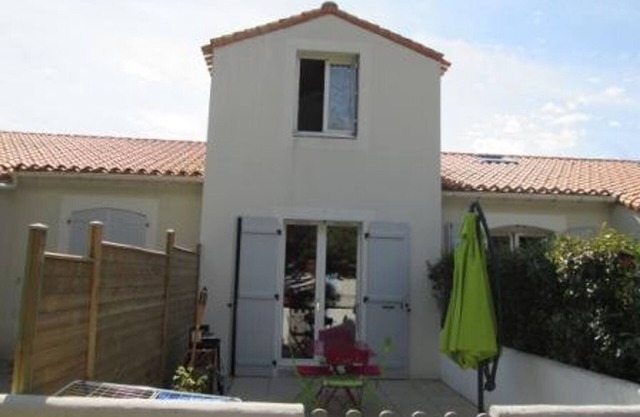 Casita en Barbâtre cerca de la playa, admite mascotas, 2-4 pers.