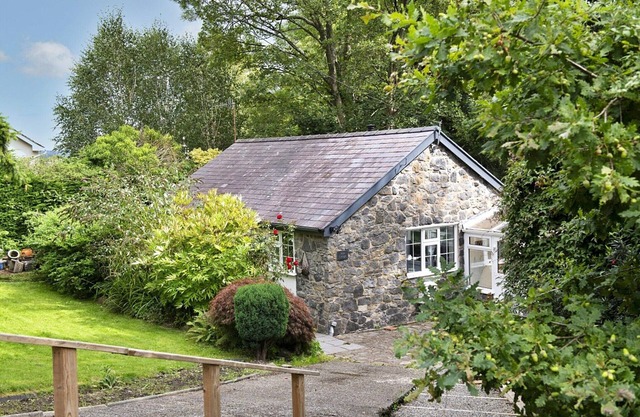 Casa en Rowen junto al río y senderos