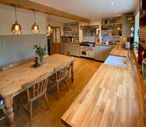Cottage in the Heart of Frome