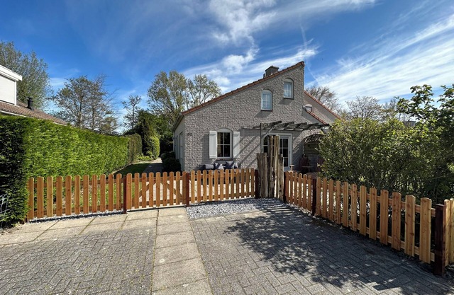 Casa rural en Grevelingenmeer, lugar agradable y tranquilo, se admiten perros, internet inalámbrico