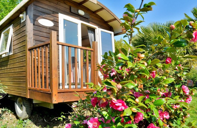 Rural-Confortable-Baño en la habitacion-Vista al Jardín-Tourisme