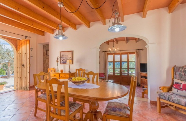 Casa de campo Banyols con piscina