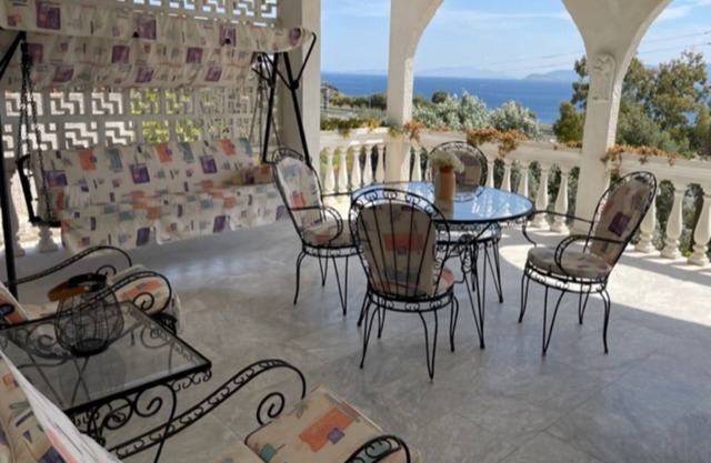Country house by the Sea 200m with garden