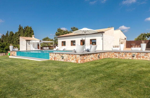 Casa rural "Can Tomeu Calet" con jardín, piscina, terraza y aire acondicionado