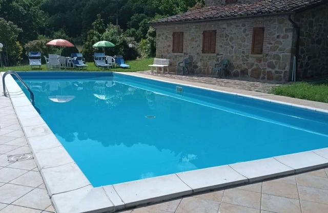 Country House / Farm House en Volterrano con 3 habitaciones, capacidad 7