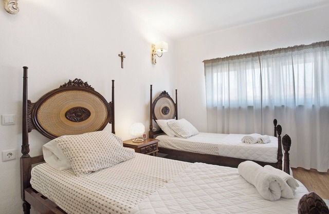 Casa rural 'Fátima - Casa Inteira' con terraza compartida, jardín compartido y Wi-Fi