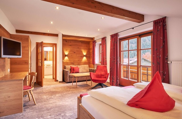 Country house studio "Alpenrose" - Landhotel Berghof