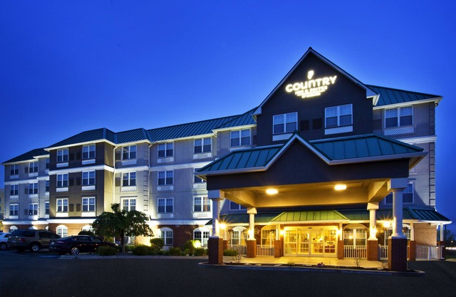 Country Inn & Suites by Radisson, Louisville East, KY