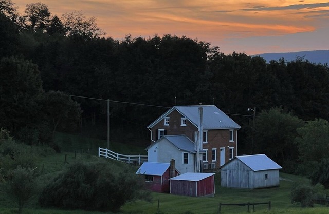 Country Splendor - Lehigh Valley/ Lehighton