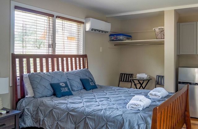 Cozy 1bed 1bath Guest House Near Downtown & Parris Island