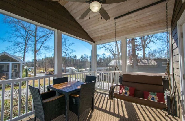Cozy 1BR Tiny Home w/ Pool Access | Free Tix