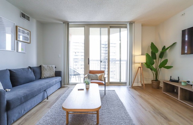 Cozy 2 Bedroom Condo Ballston