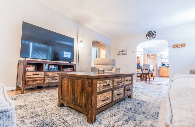 Cozy 3-BR bungalow w/ private backyard, playground, basement game room, & views