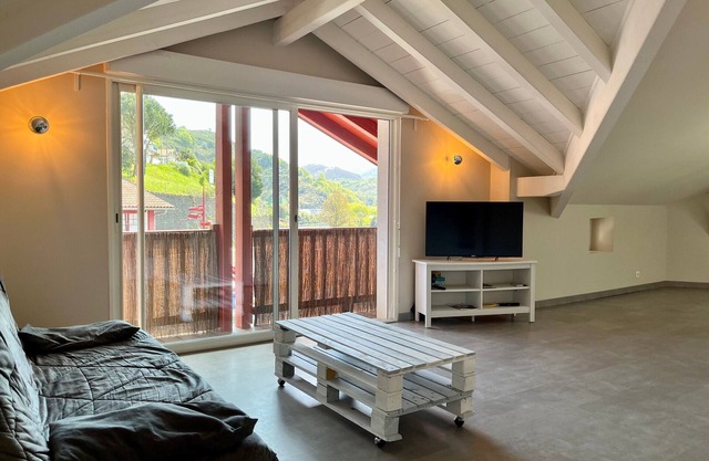 Acogedor T3 renovado cerca de la frontera, ideal para vacaciones en familia o amigos