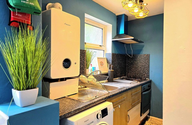 Cozy 4 Bedroom House in the Heart of Brixton