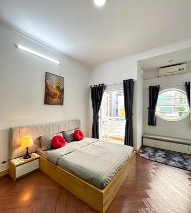 Cozy A Little Hanoi Studio - Steps to Nguyen Hue Walking Street