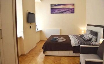 Cozy apartment in Lviv !!! (City center)