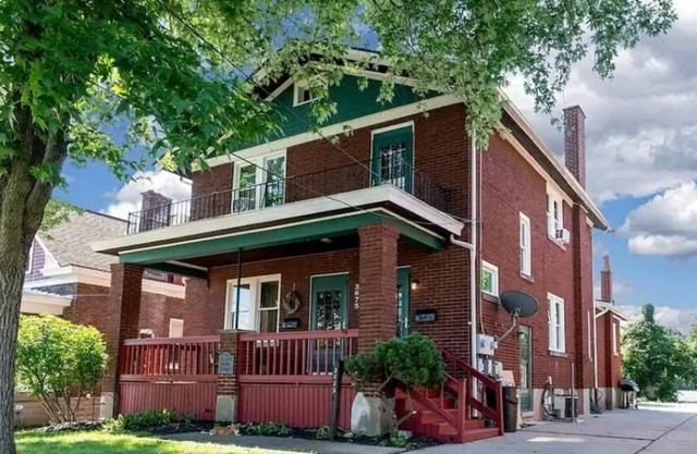 Cozy apartment near downtown