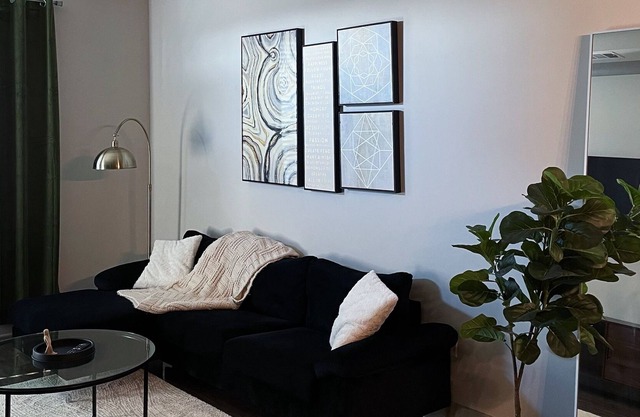 Cozy Boho Apt in Luxury Mid-Rise